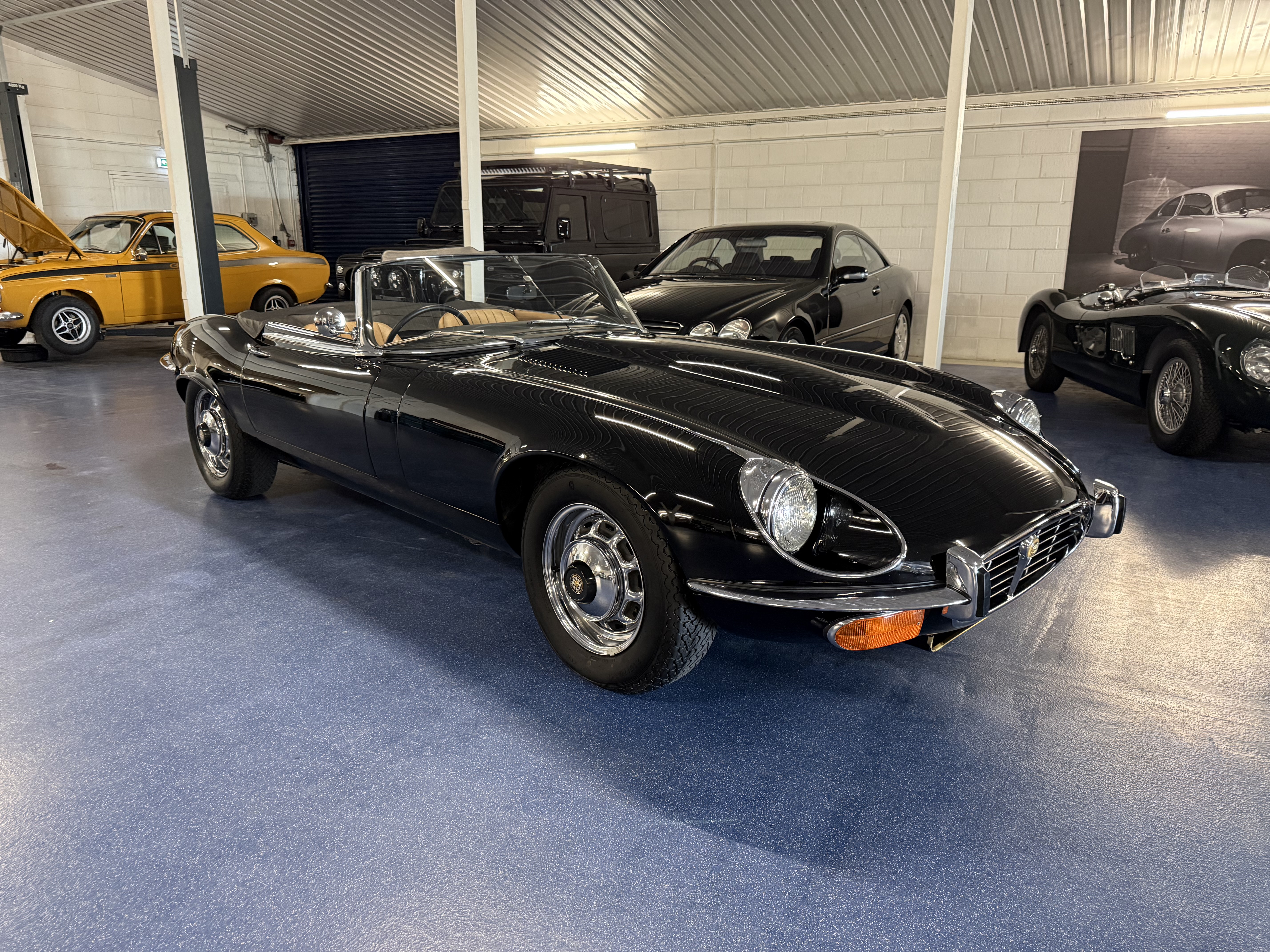 E-Type V12 Roadster Commemorative